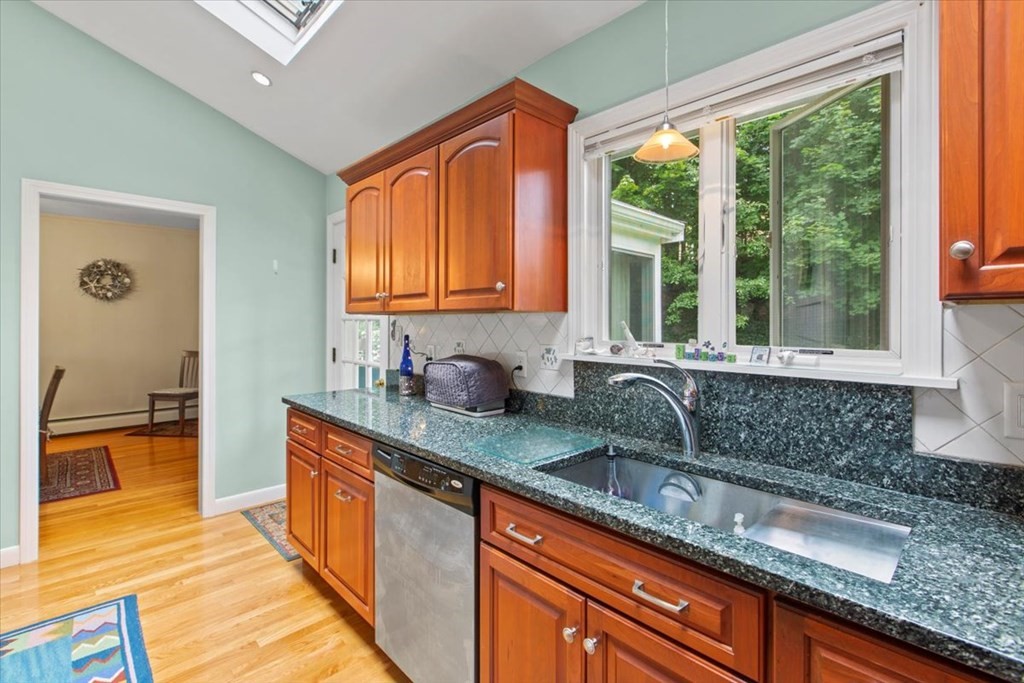 20 Buchanan Road Marblehead, MA 01945 - Photo 12 of 21