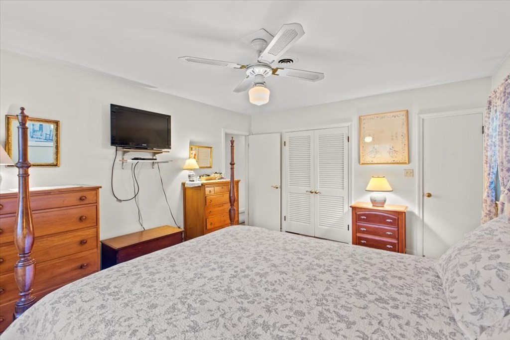 20 Buchanan Road Marblehead, MA 01945 - Photo 16 of 21