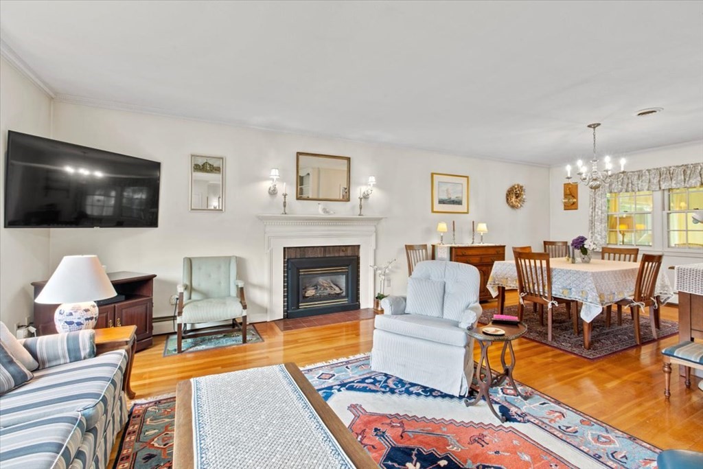 20 Buchanan Road Marblehead, MA 01945 - Photo 7 of 21