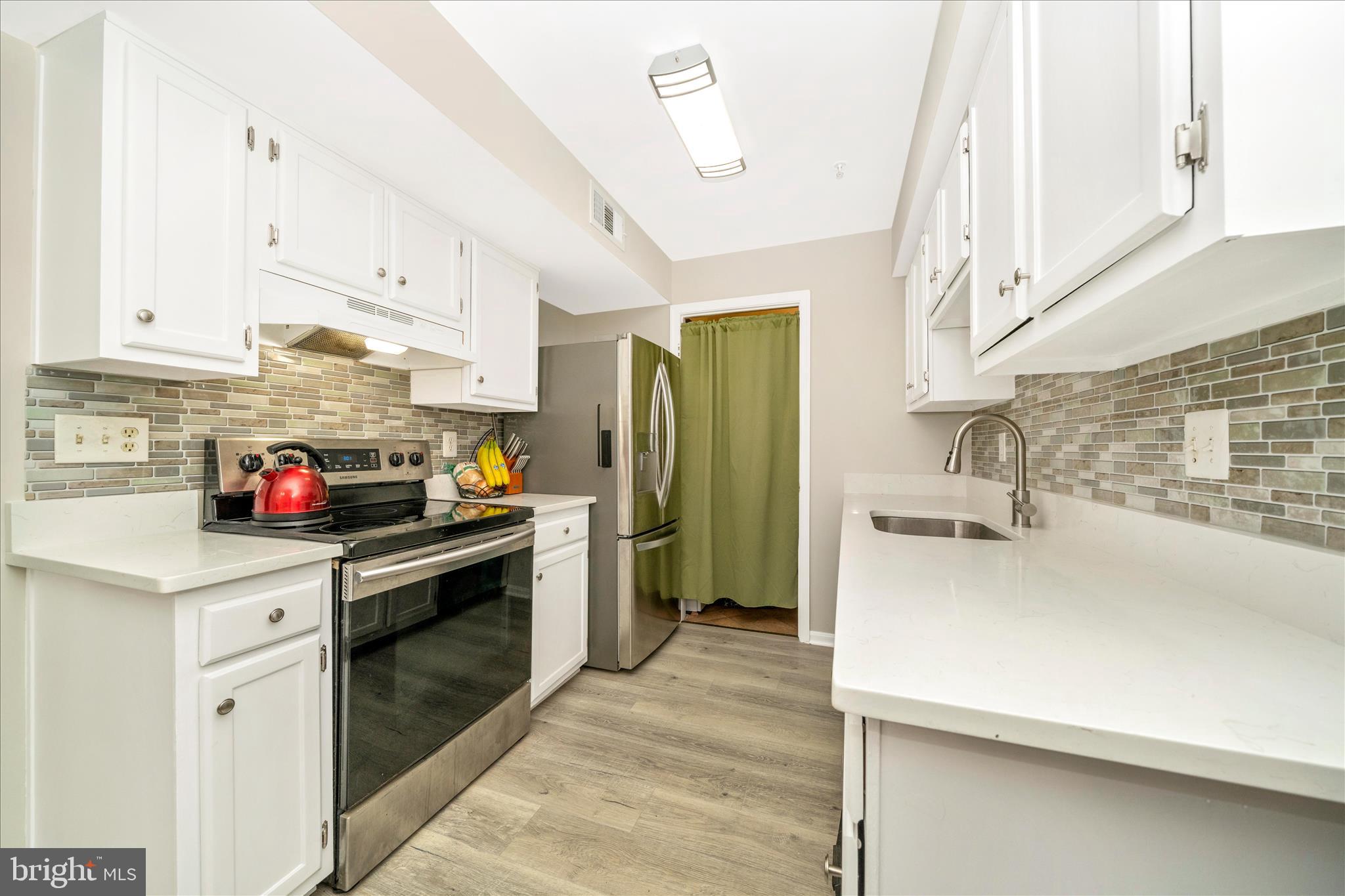 2513 McVeary Court, Unit 10AC Silver Spring, MD 20906 - Photo 21 of 55 Kitchen