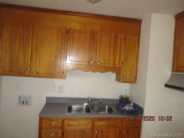729 Tilden Road Charlotte, NC 28214 - Photo 7 of 10