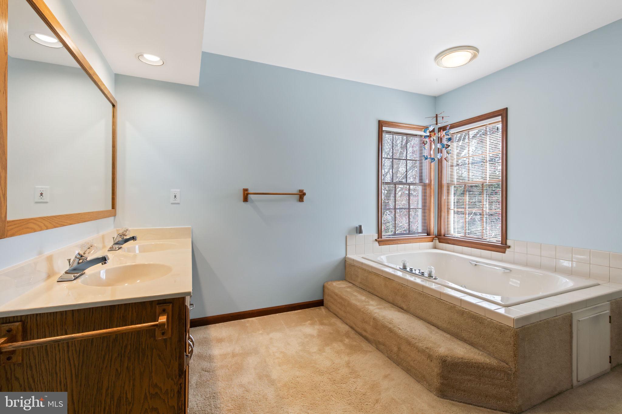 111 Milton Circle Lititz, PA 17543 - Photo 28 of 47 Gallery Image 28