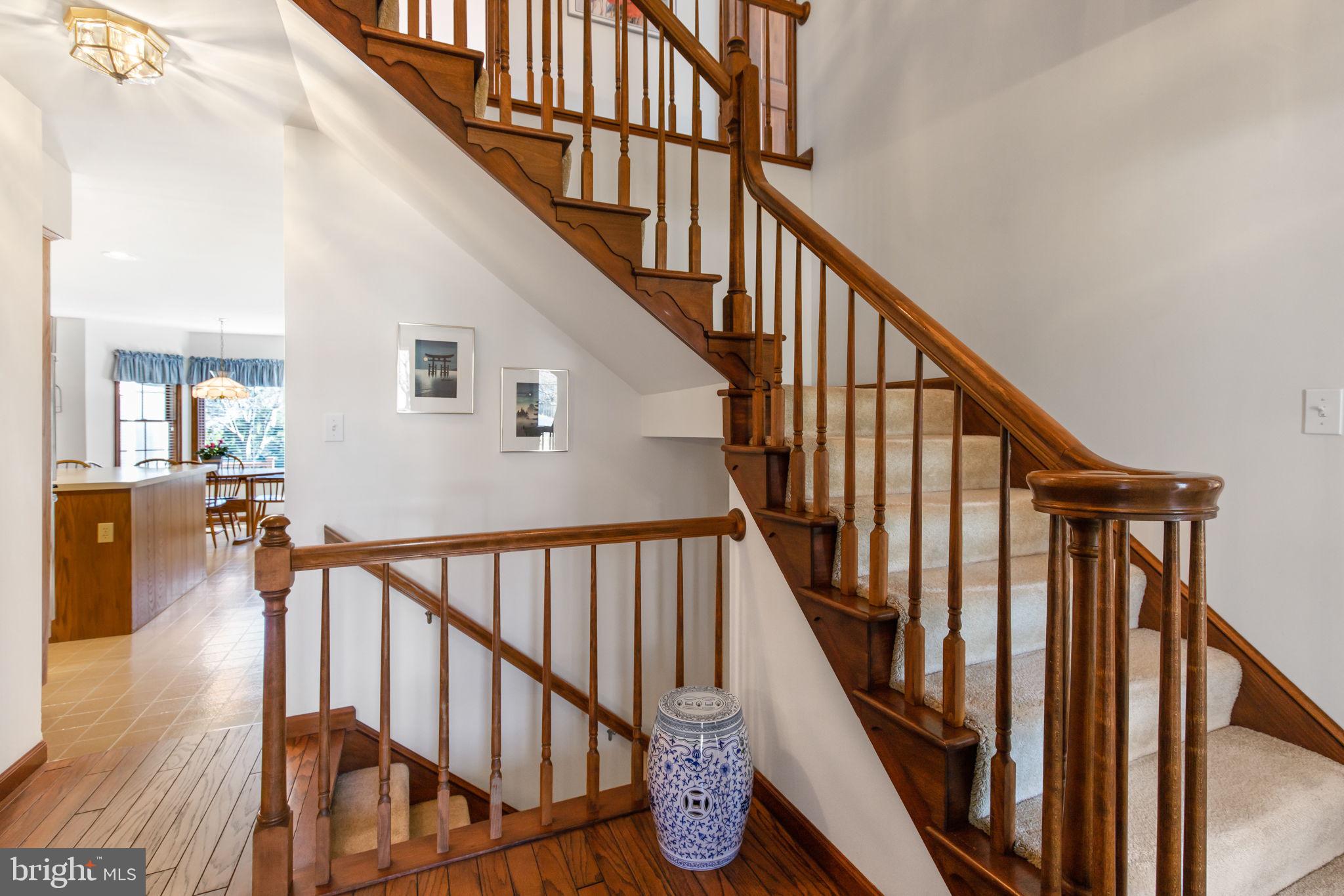 111 Milton Circle Lititz, PA 17543 - Photo 4 of 47 Gallery Image 4