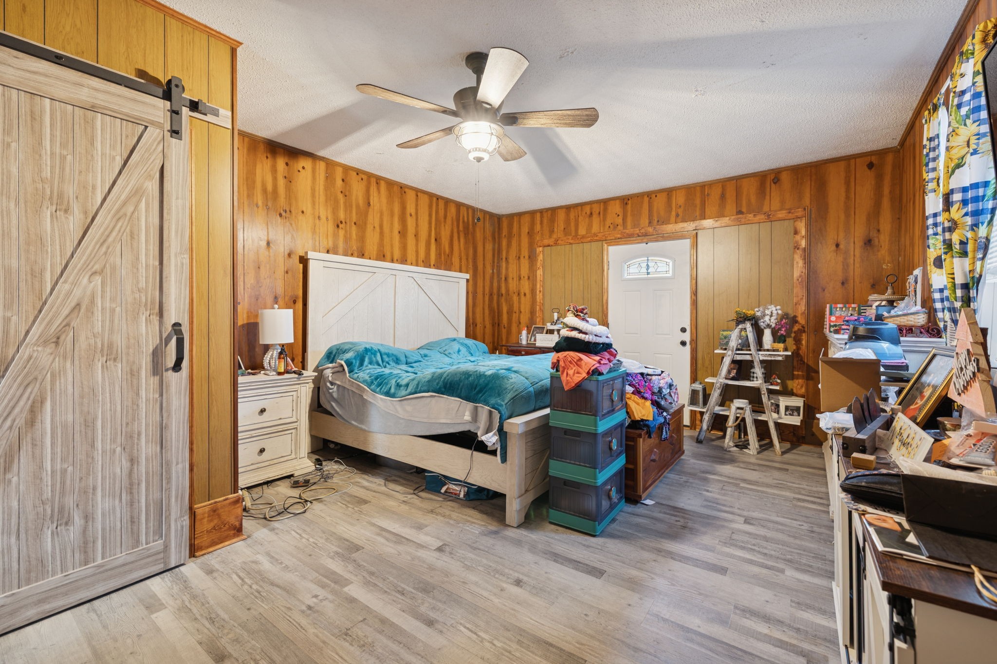 535 Gamaliel Road Red Boiling Springs, TN 37150 - Photo 16 of 30 a bedroom with furniture and wooden floor