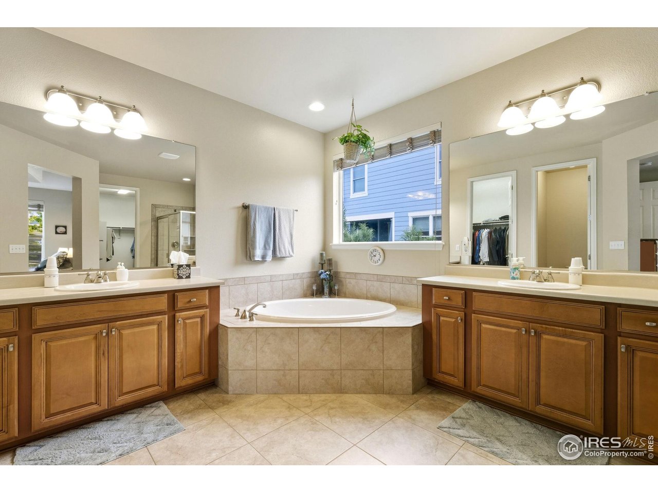 2268 Front Range Road Erie, CO 80516 - Photo 20 of 44