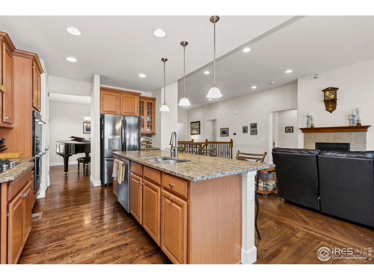 2268 Front Range Road Erie, CO 80516 - Photo 9 of 44