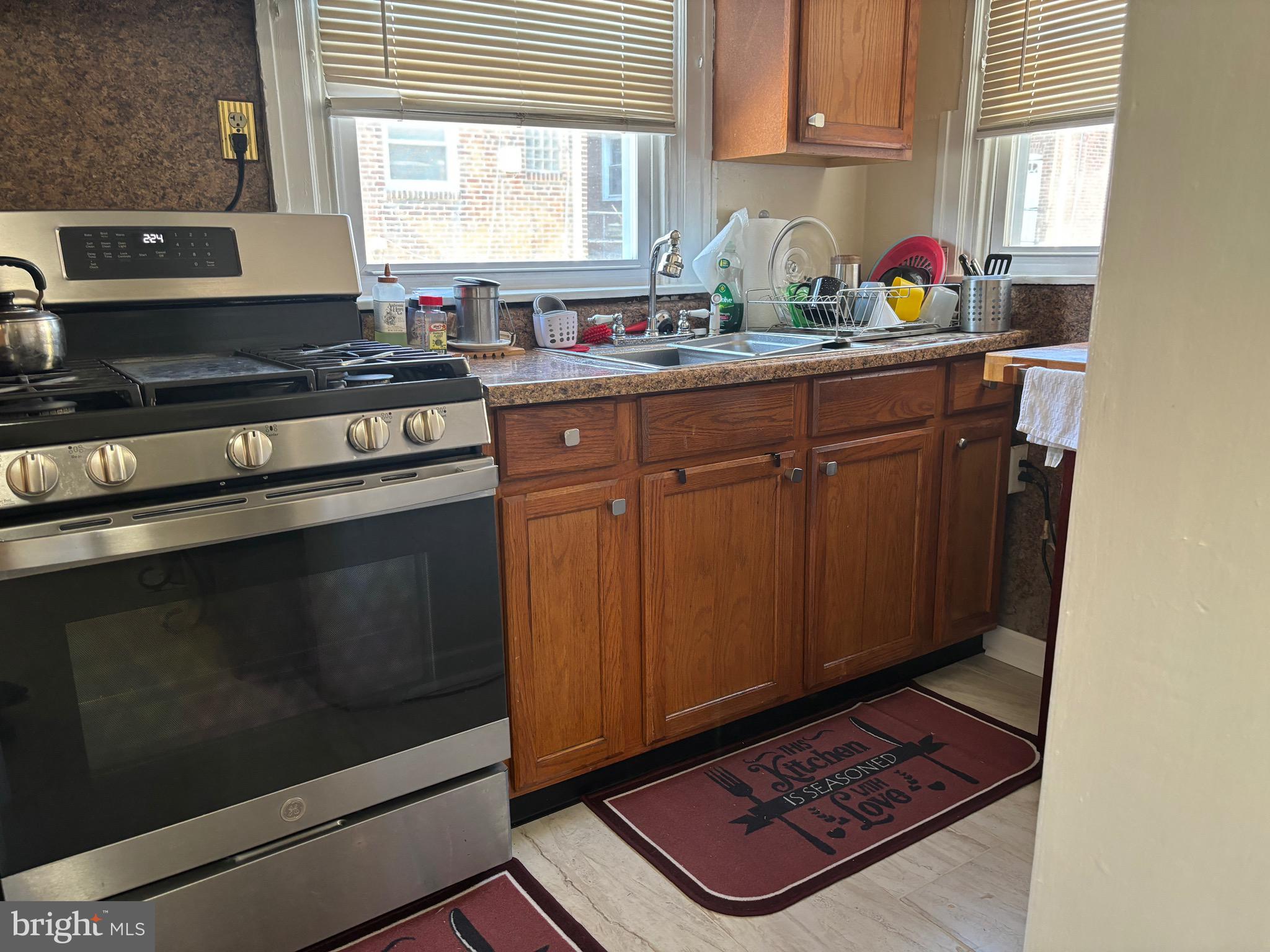 5926 Belden Street Philadelphia, PA 19149 - Photo 8 of 17