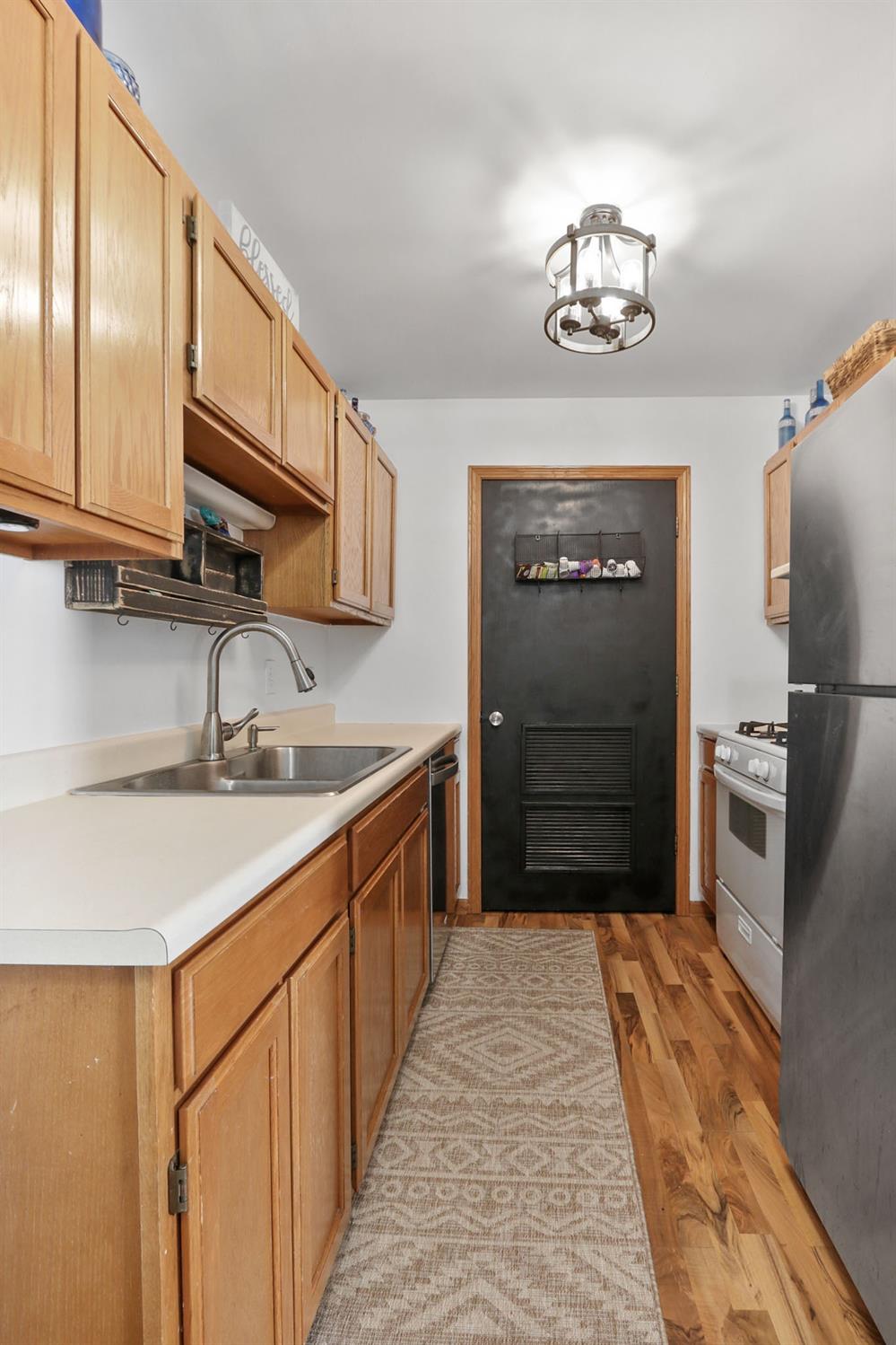 545 Thomas Street Crown Point, IN 46307 - Photo 17 of 24 999x1498