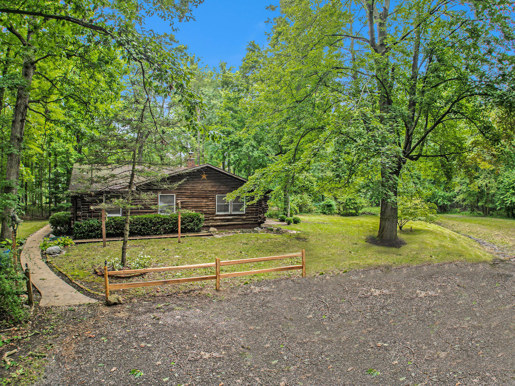 3675 Woods Road Leslie, MI 49251 - Photo 32 of 36 025_dji_0915