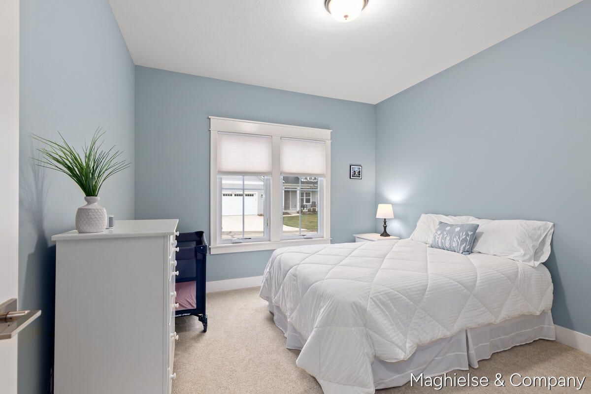 8374 Rose Ridge Drive, Unit 70 Rockford, MI 49341 - Photo 18 of 38