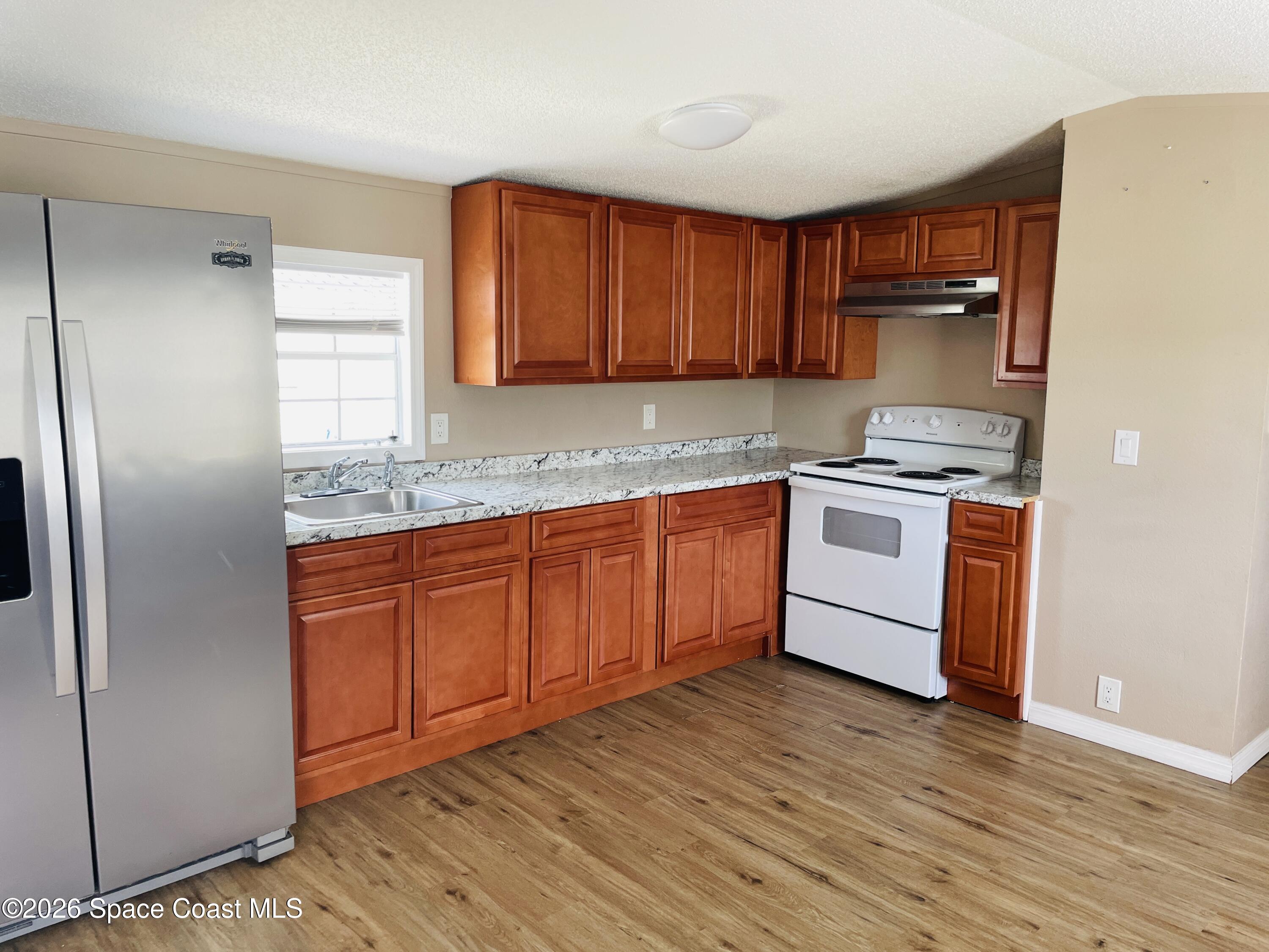 2508 Chatham Way Northeast Palm Bay, FL 32905 - Photo 9 of 14 Kitchen
