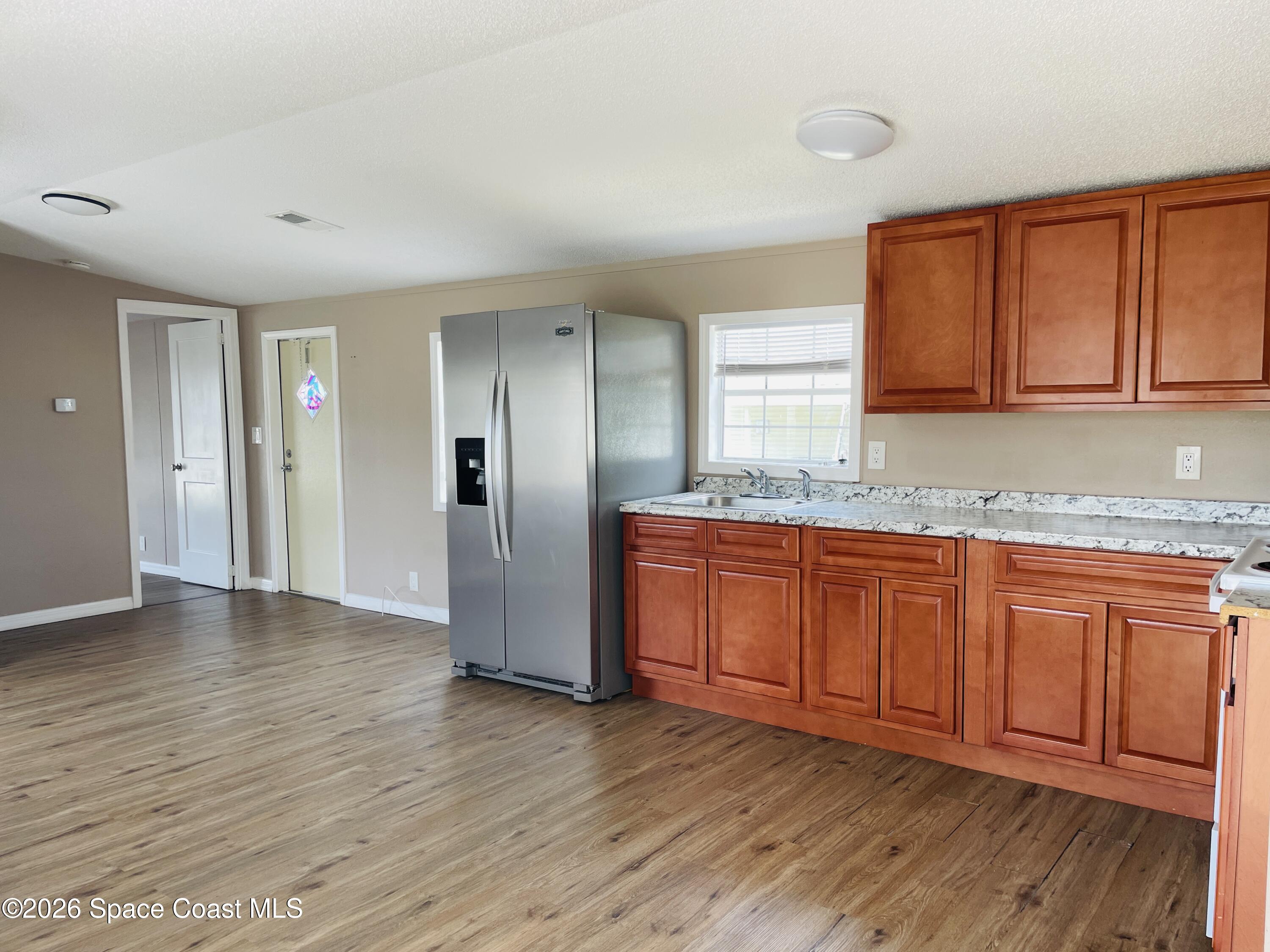 2508 Chatham Way Northeast Palm Bay, FL 32905 - Photo 10 of 14 Kitchen