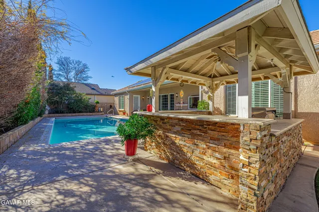 $849,900 | 39748 Golfers Drive, Palmdale, CA 93551