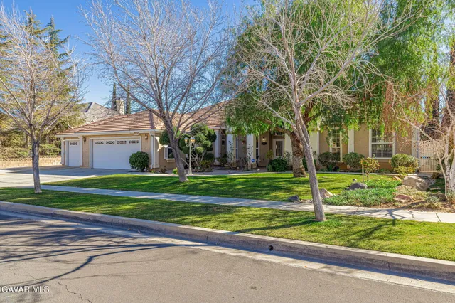 $849,900 | 39748 Golfers Drive, Palmdale, CA 93551