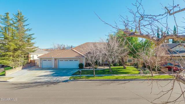 $849,900 | 39748 Golfers Drive, Palmdale, CA 93551