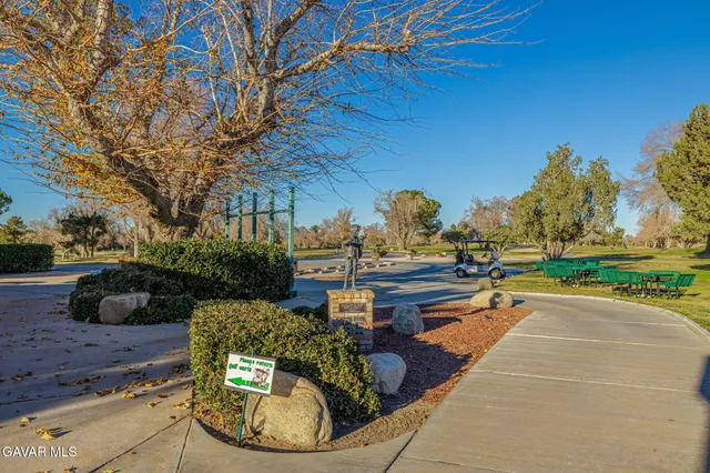 $849,900 | 39748 Golfers Drive, Palmdale, CA 93551