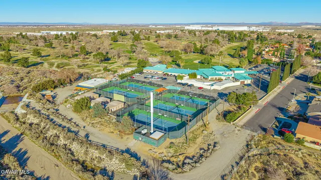 $849,900 | 39748 Golfers Drive, Palmdale, CA 93551