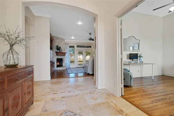 $825,000 | 7701 Oak Creek Lane, Denton, TX 76208