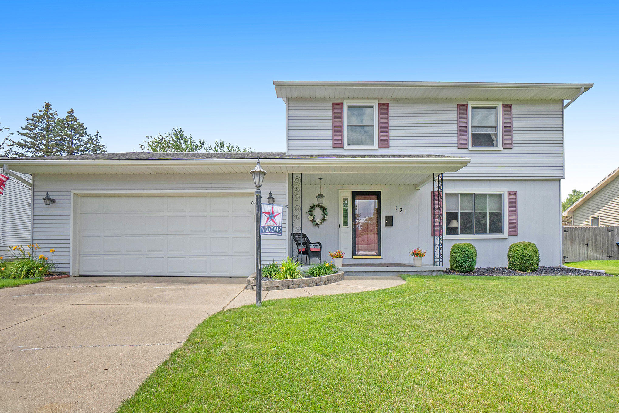121 Heather Ridge Road Battle Creek, MI 49017 - Photo 1 of 25 DNG-121-HEATHER-RIDGE