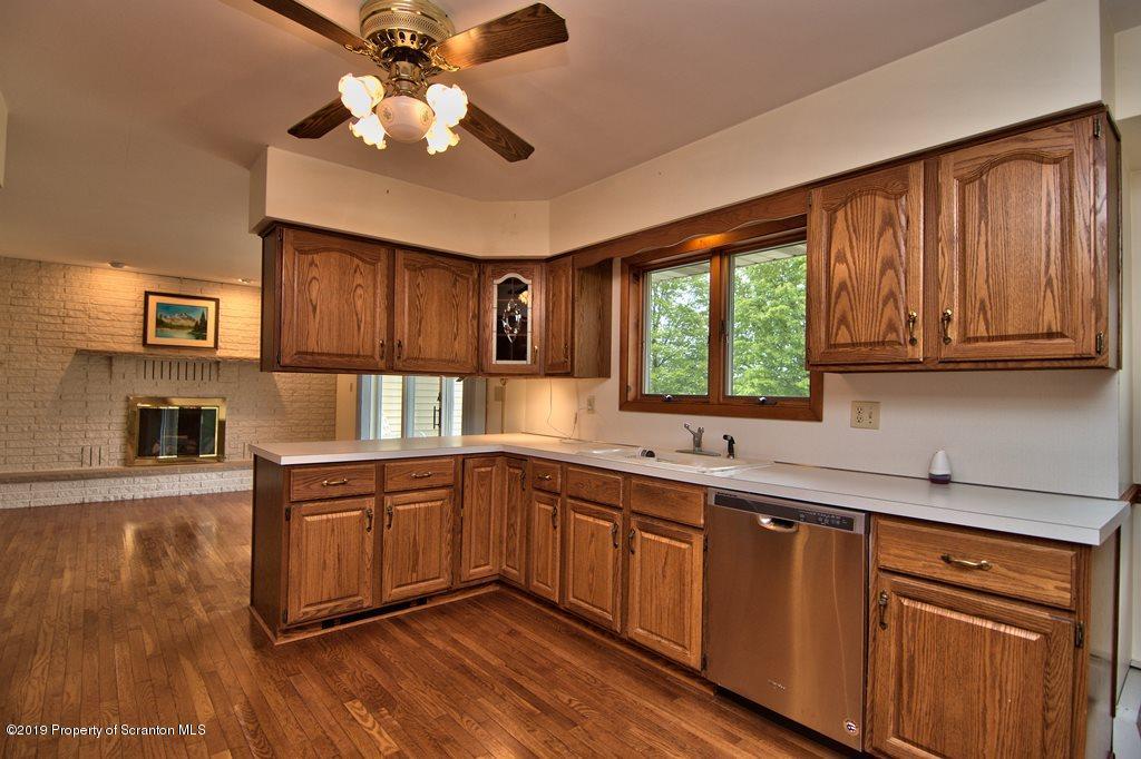 925 Clearview Road Moscow, PA 18444 - Photo 20 of 65 Gallery Image 20