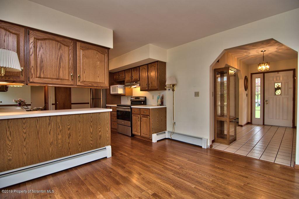 925 Clearview Road Moscow, PA 18444 - Photo 27 of 65 Gallery Image 27