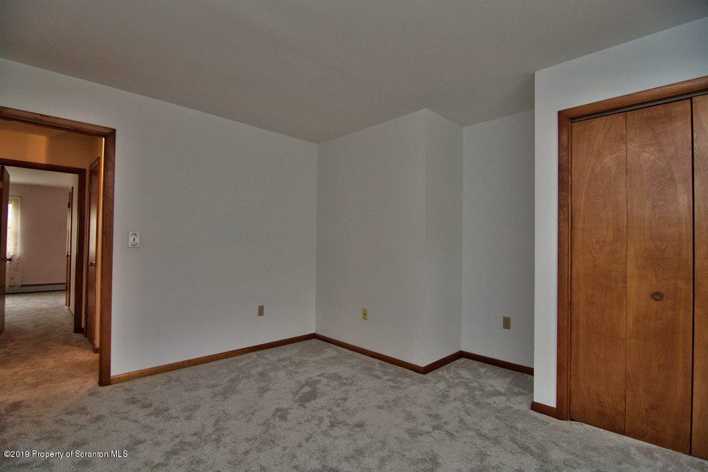 925 Clearview Road Moscow, PA 18444 - Photo 37 of 65 Gallery Image 37