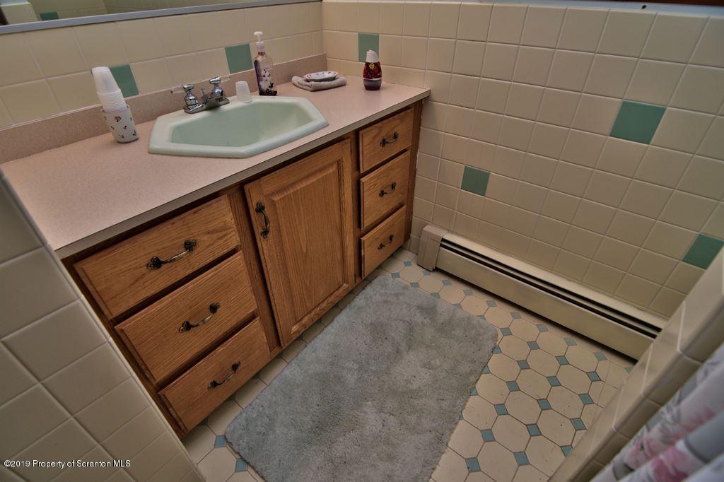 925 Clearview Road Moscow, PA 18444 - Photo 40 of 65 Gallery Image 40