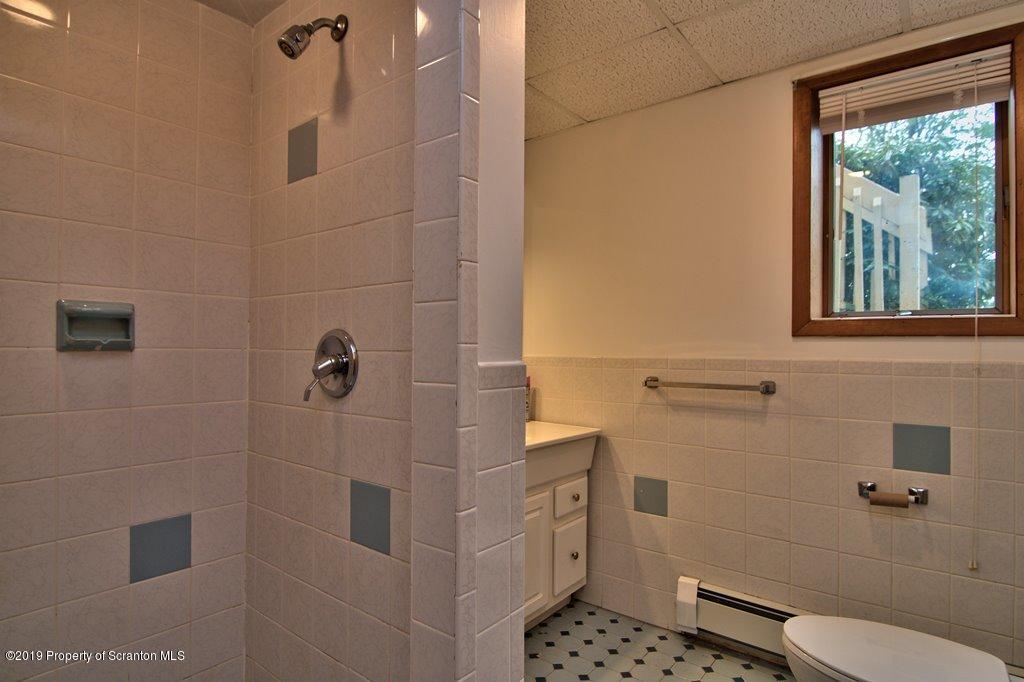 925 Clearview Road Moscow, PA 18444 - Photo 48 of 65 Gallery Image 48