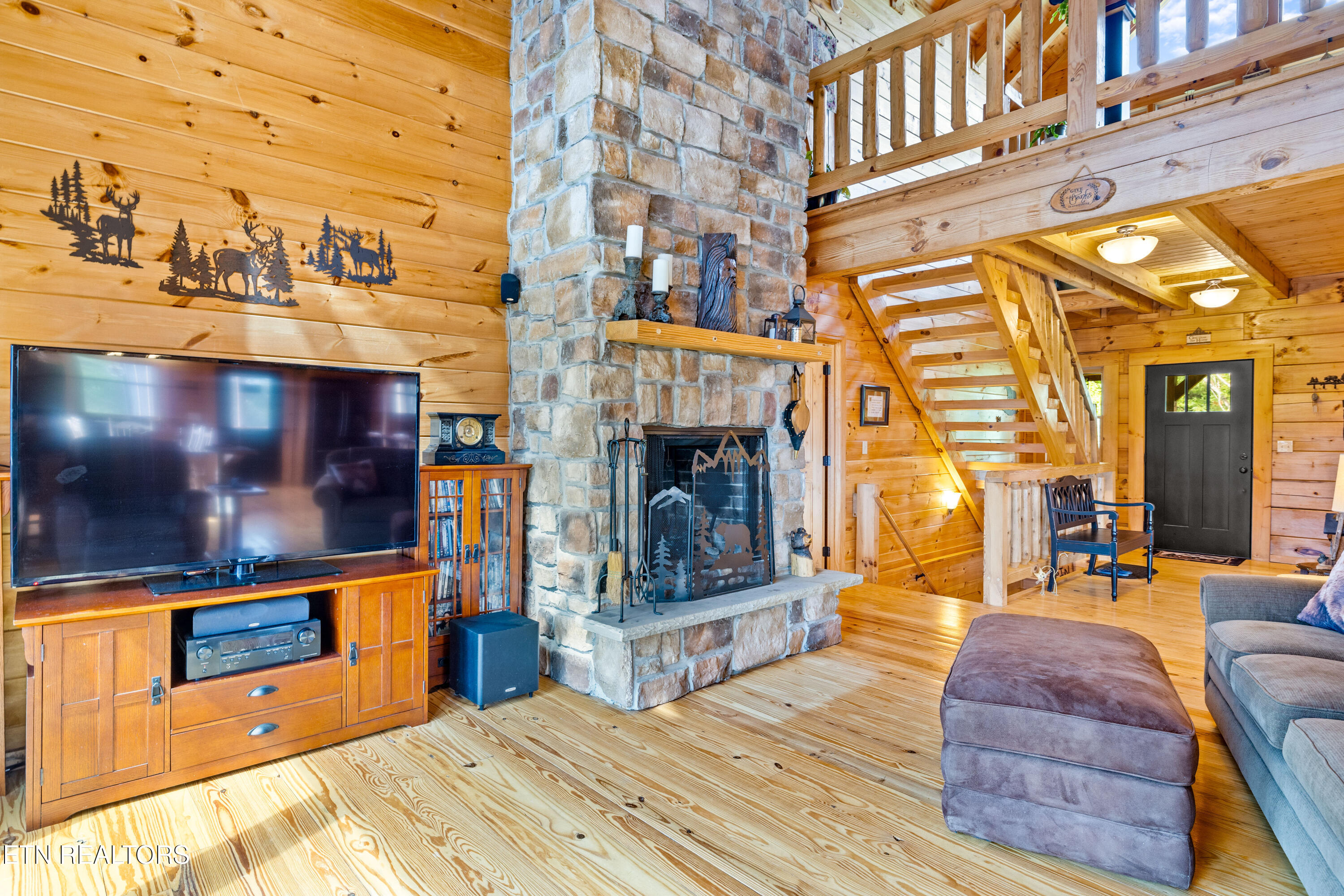 1099 Smithfield Road Tellico Plains, TN 37385 - Photo 18 of 58 1099Smithfield-7