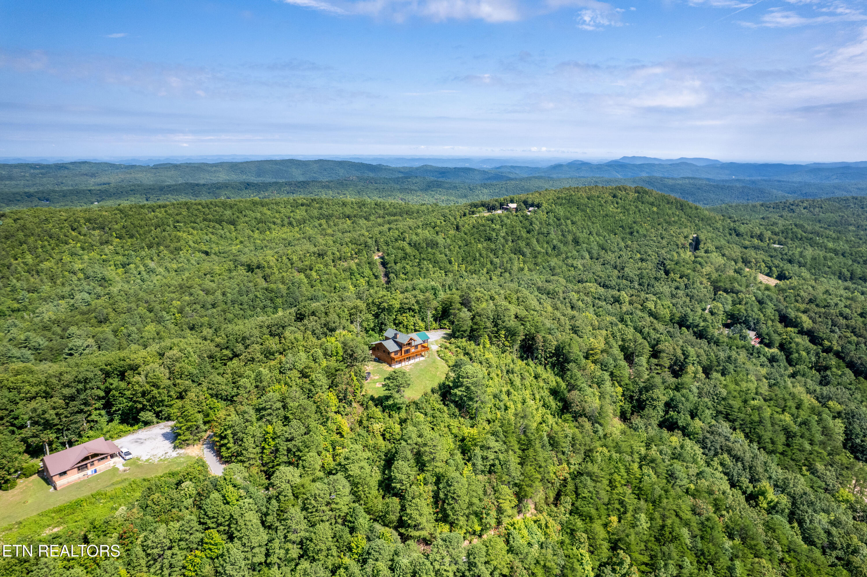 1099 Smithfield Road Tellico Plains, TN 37385 - Photo 38 of 58 1099Smithfield-71