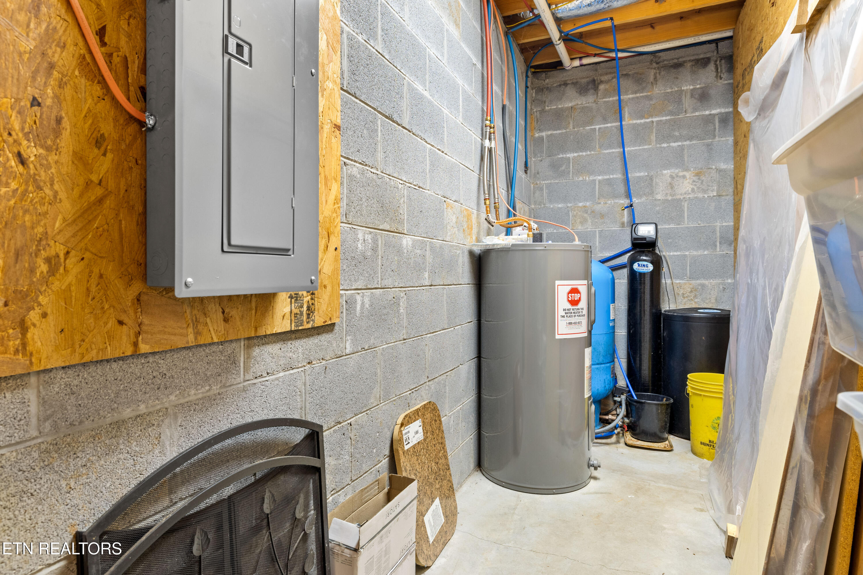 1099 Smithfield Road Tellico Plains, TN 37385 - Photo 48 of 58 1099Smithfield-24