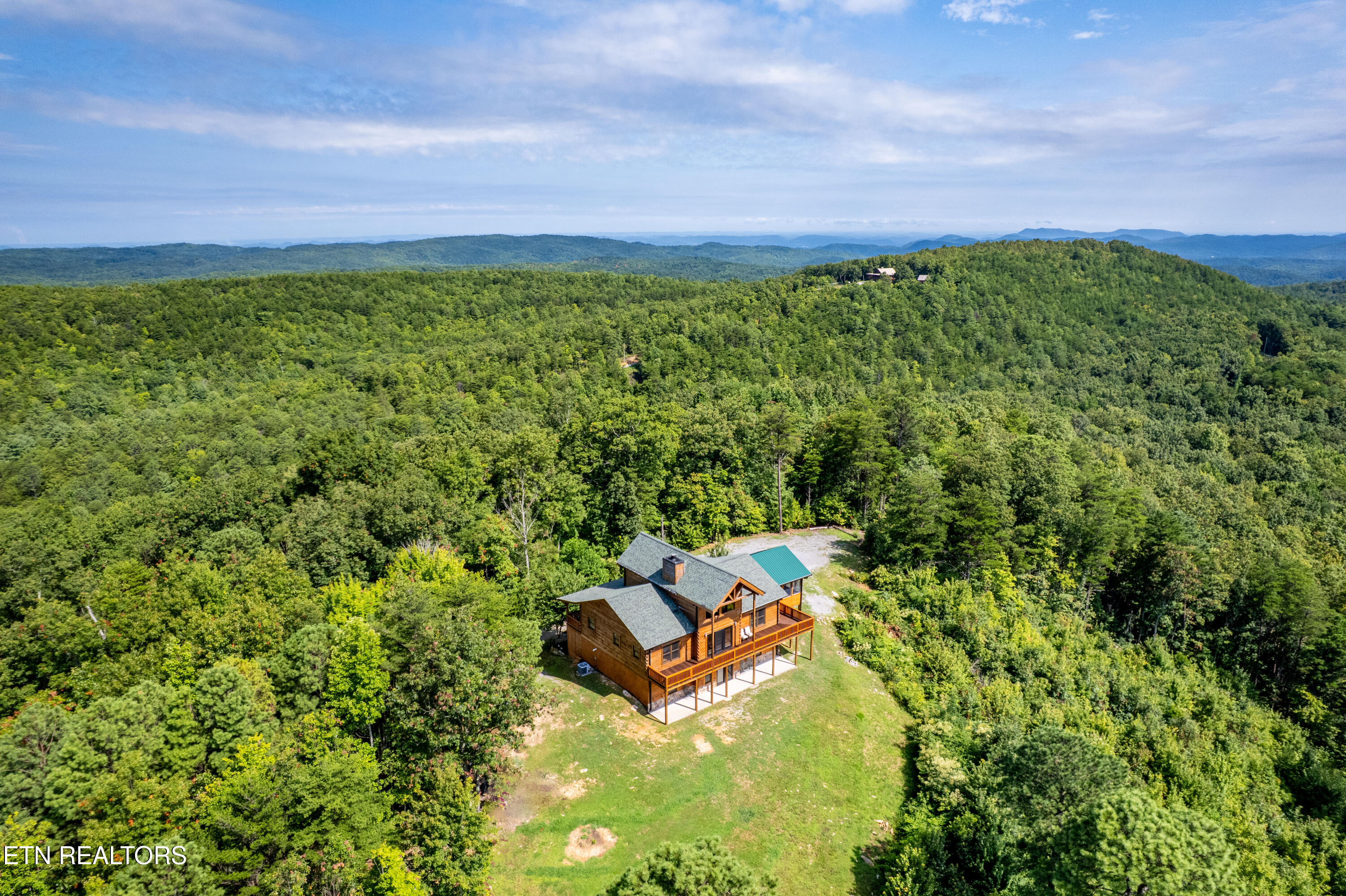 1099 Smithfield Road Tellico Plains, TN 37385 - Photo 54 of 58 1099Smithfield-61