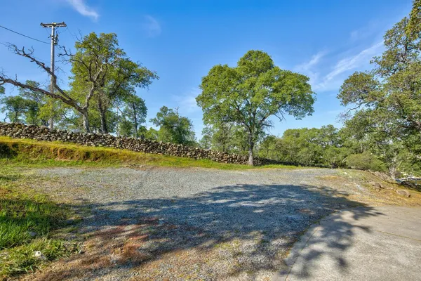 $457,000 | 9564 Coronado Drive, La Grange, CA 95329