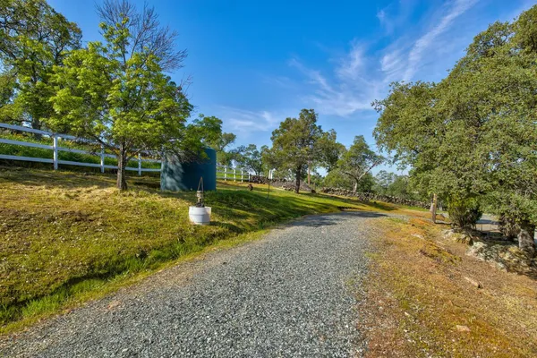 $457,000 | 9564 Coronado Drive, La Grange, CA 95329