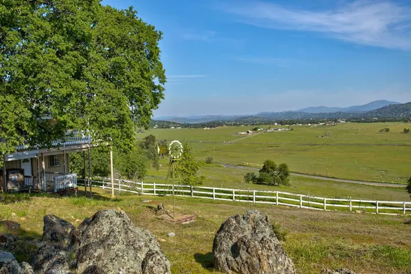 $457,000 | 9564 Coronado Drive, La Grange, CA 95329