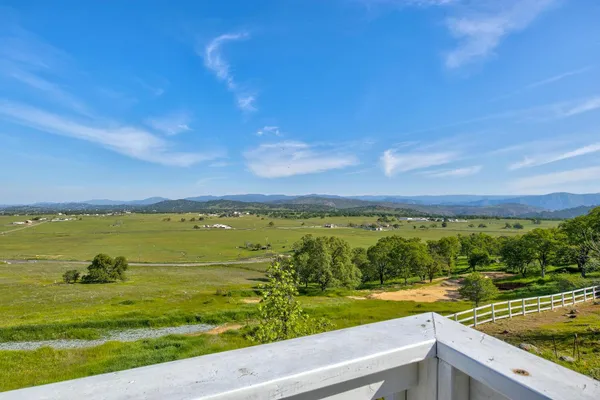 $457,000 | 9564 Coronado Drive, La Grange, CA 95329