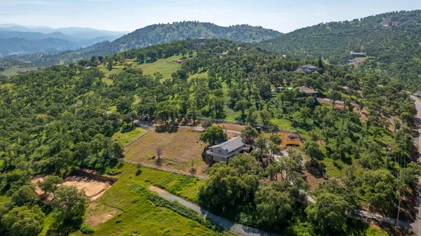 $457,000 | 9564 Coronado Drive, La Grange, CA 95329