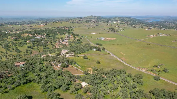 $457,000 | 9564 Coronado Drive, La Grange, CA 95329
