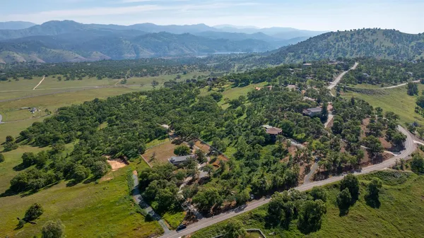 $457,000 | 9564 Coronado Drive, La Grange, CA 95329