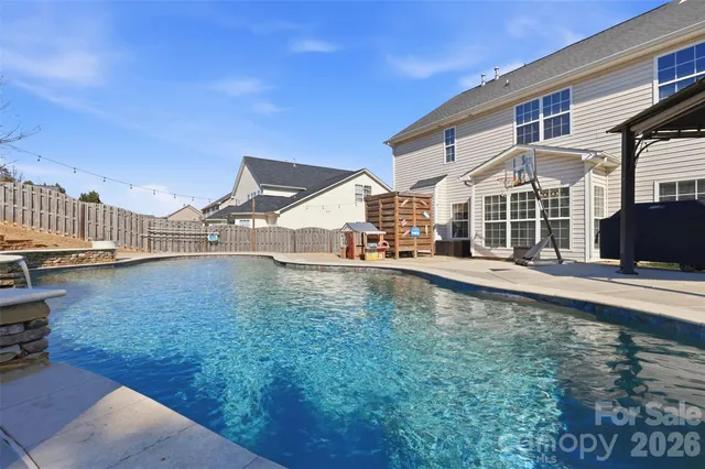 $600,000 | 6004 Brook Valley Run, Monroe, NC 28110