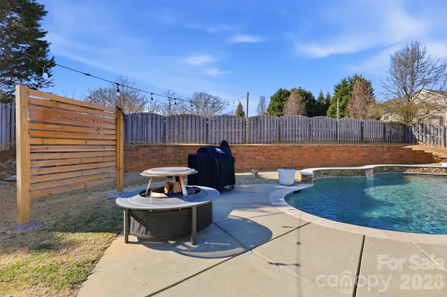 $600,000 | 6004 Brook Valley Run, Monroe, NC 28110