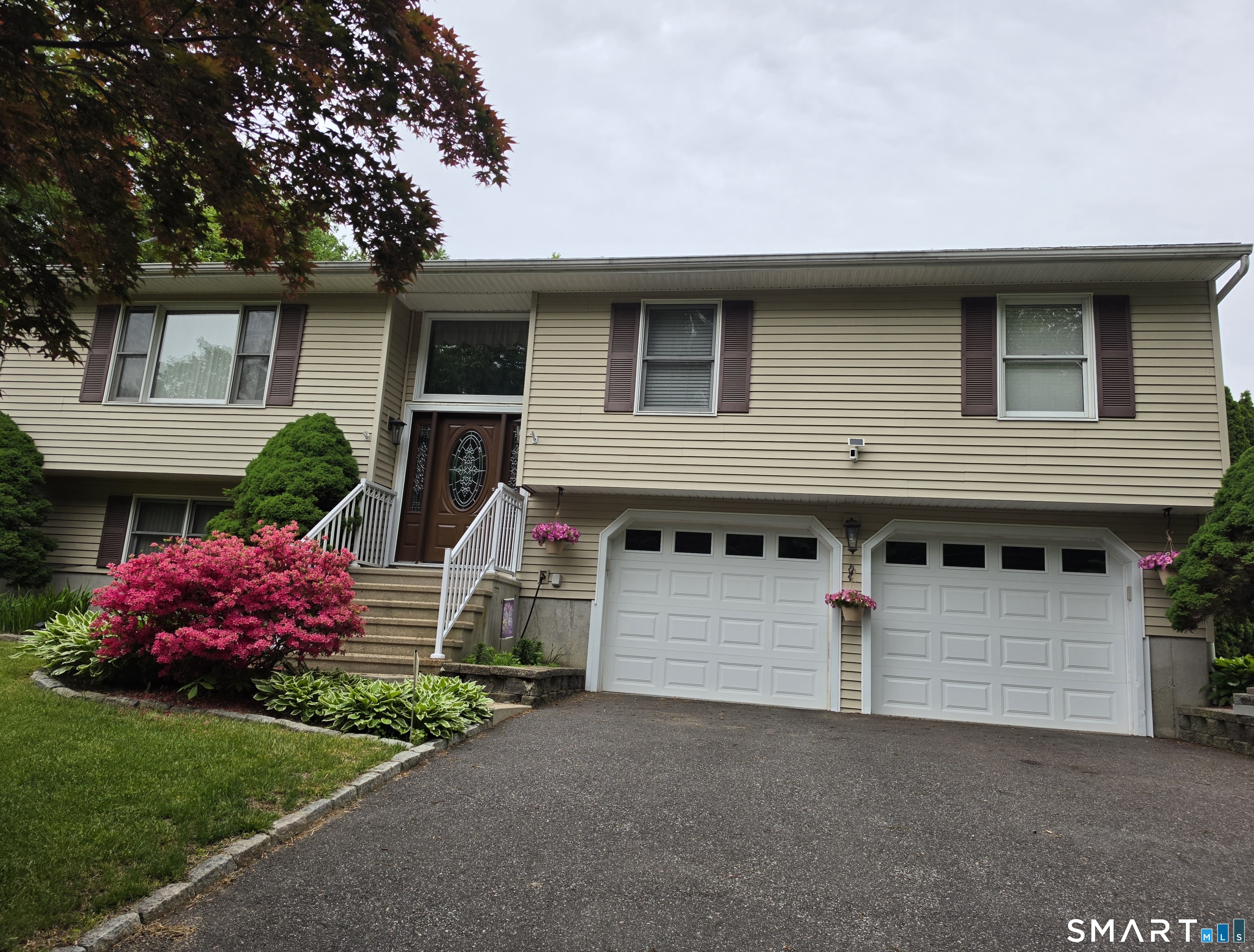 420 Maple Hill Road Naugatuck, CT 06770 - Photo 1 of 20
