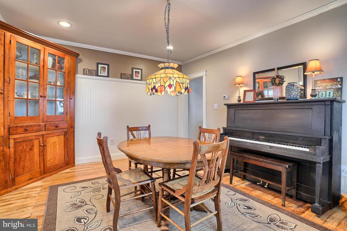 325 Front Street Lititz, PA 17543 - Photo 18 of 31