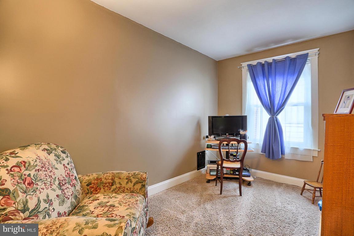 325 Front Street Lititz, PA 17543 - Photo 28 of 31
