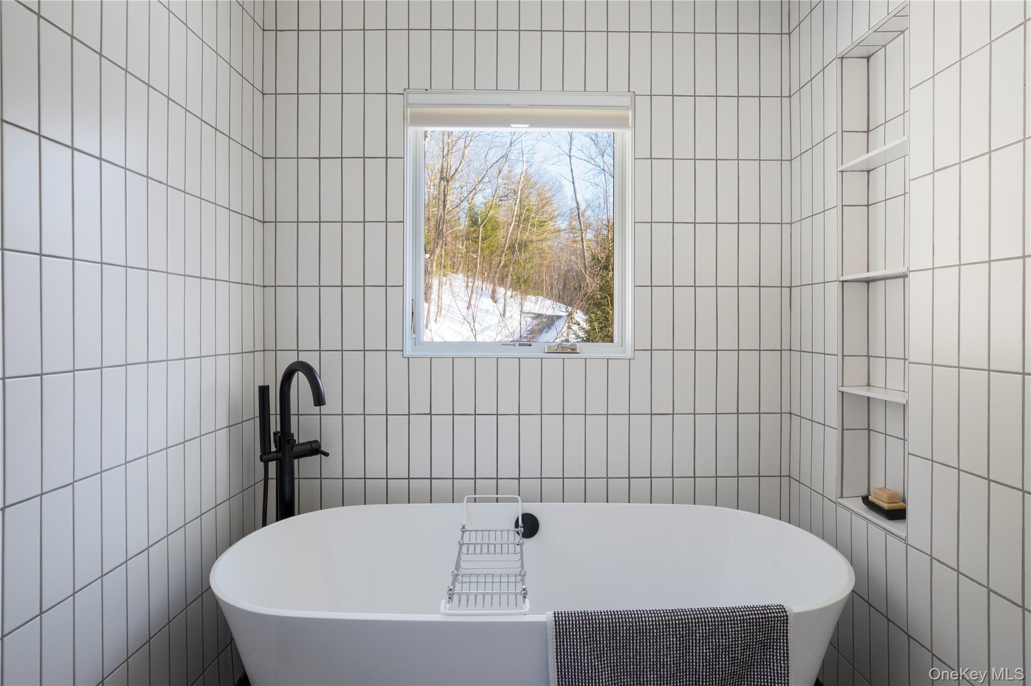 55 Mountain Laurel Road Mount Tremper, NY 12457 - Photo 21 of 40