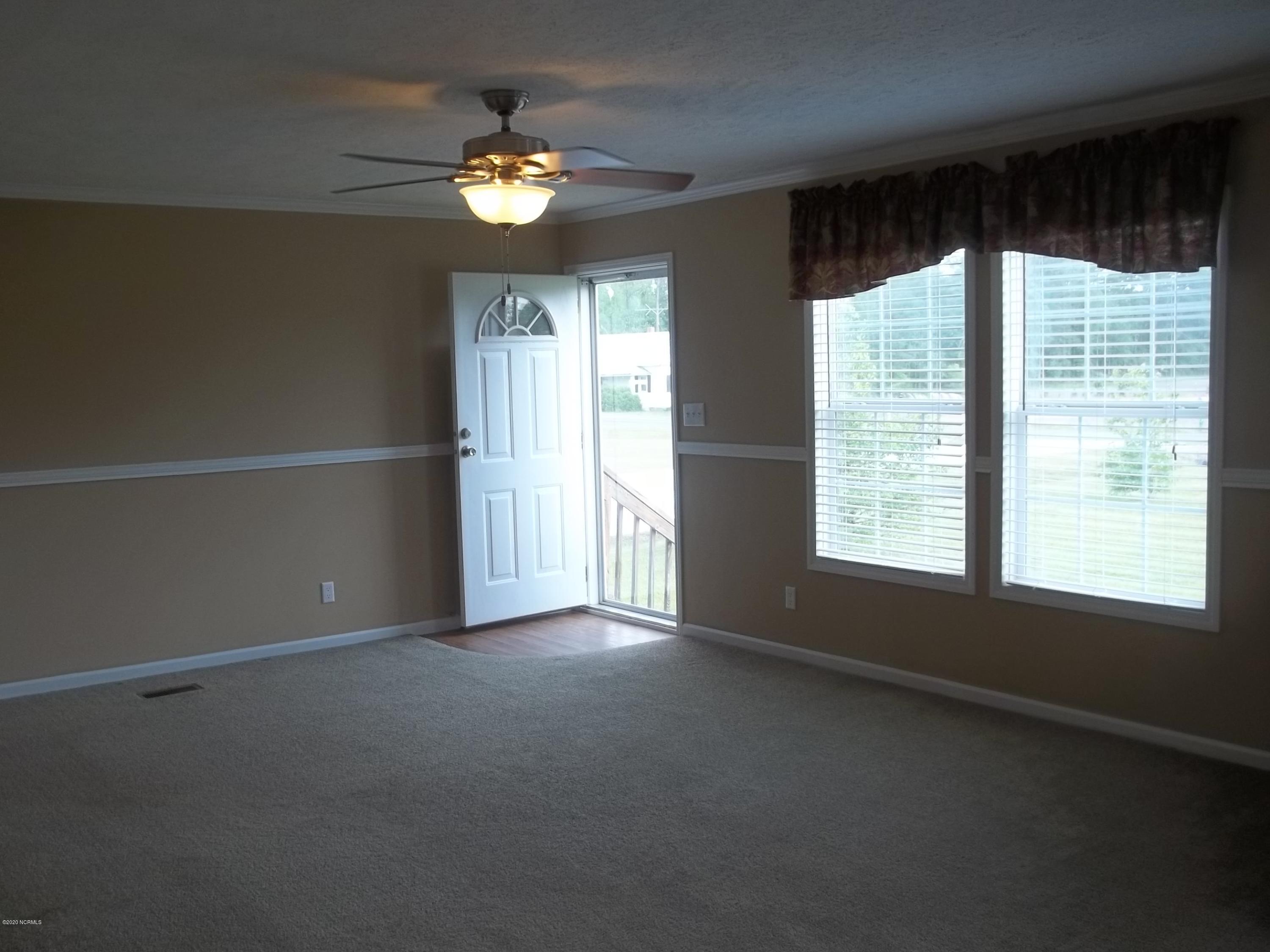 228 Baysden Pond Road Chinquapin, NC 28521 - Photo 3 of 29 100_5346