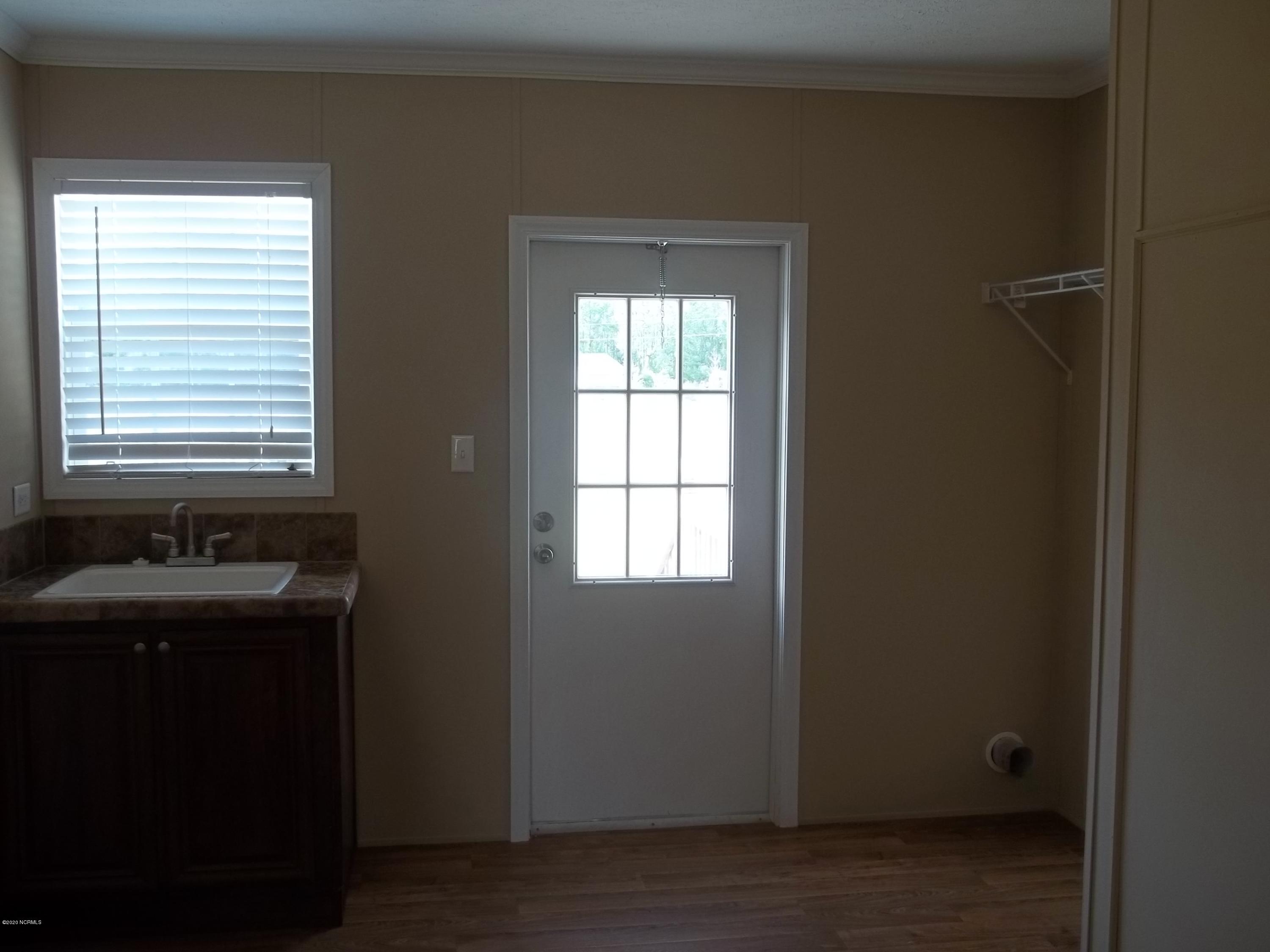 228 Baysden Pond Road Chinquapin, NC 28521 - Photo 10 of 29 100_5357