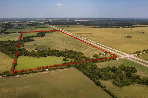 $2,000,000 | Tbd Hwy 82, Ector, TX 75439