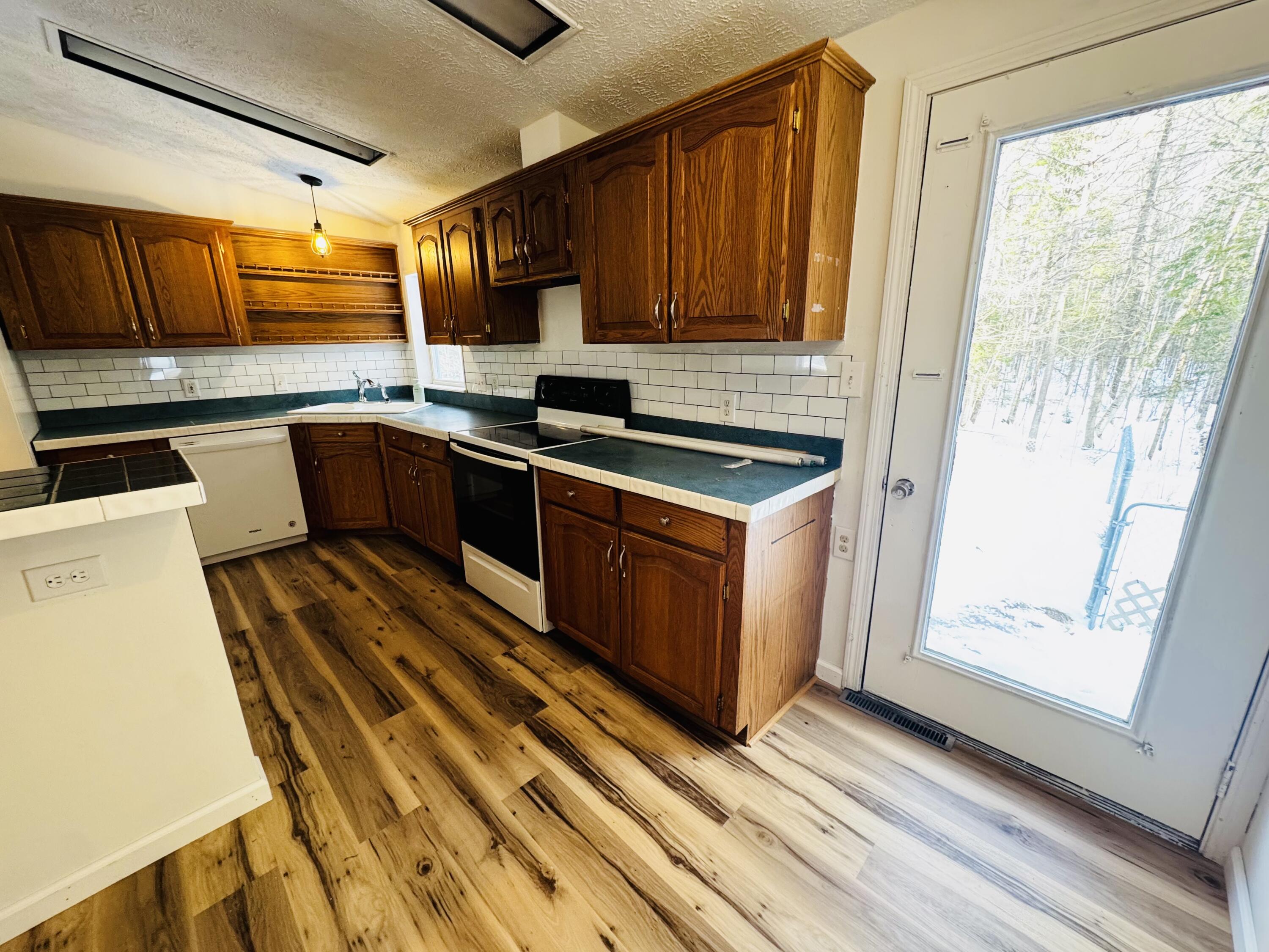 439 Durham Bridge Road Newport, ME 04953 - Photo 24 of 60 IMG_3198