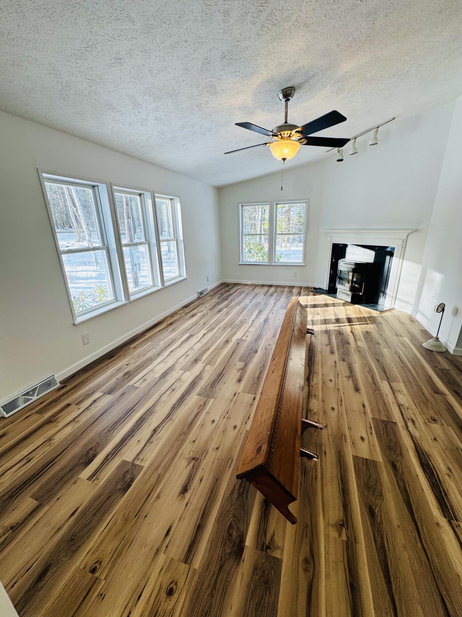 439 Durham Bridge Road Newport, ME 04953 - Photo 34 of 60 IMG_3218